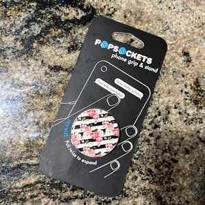 Pop socket